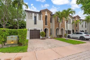 10276 NW 30th Terrace, Doral, FL 33172, - MLS#A12028053