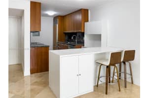 1670 Bay Road, Miami Beach, FL 33139 - MLS#A12028130