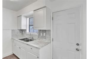 2627 Lincoln St, Hollywood, FL 33020, - MLS#A12028146