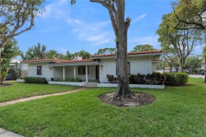 549 NE 12th Ave, Fort Lauderdale, FL 33301, - MLS#A12028148