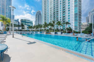 951 Brickell Ave 2103, Miami