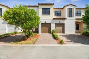 20975 NW 1st Ct, Pembroke Pines, FL 33029, - MLS#A12028173