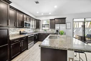 20975 NW 1st Ct, Pembroke Pines, FL 33029, - MLS#A12028173