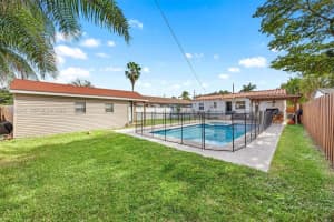 2215 Cleveland St, Hollywood 2215 Cleveland St, Hollywood