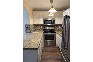 11789 SW 18th St Apt 4-30, Miami, FL 33175, - MLS#A12028291