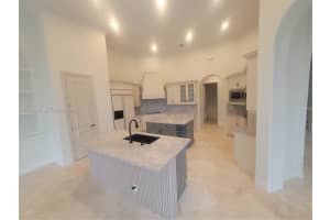 3250 W Stonebrook Cir, Davie, FL 33330, - MLS#A12028320