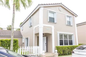 10560 NW 57th Ct, Coral Springs, FL 33076, - MLS#A12028372