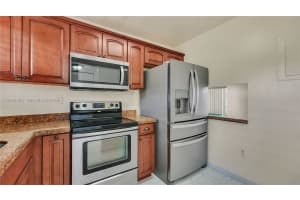 2811 N Pine Island Rd APT 302, Sunrise, FL 33322, - MLS#A12028396