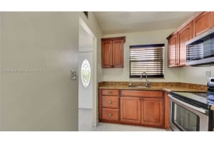 2811 N Pine Island Rd APT 302, Sunrise, FL 33322, - MLS#A12028396