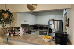 9000 SW 24th St APT 21C, Miami, FL 33165, - MLS#A12028455