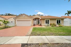 1910 SW 135th Way, Miramar, FL 33027, - MLS#A12028490