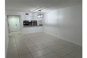 B, 8180 Geneva Ct APT 119, Doral, FL 33166, - MLS#A12028493