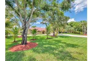 2710 Walkers Way, Weston, FL 33331, - MLS#A12028498