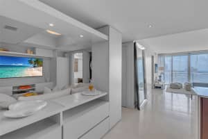 465 Brickell Ave APT 2703, Miami, FL 33131, - MLS#A12028586