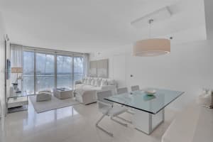 465 Brickell Ave APT 2703, Miami, FL 33131, - MLS#A12028586