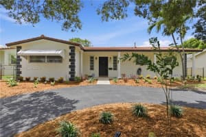 2210 52nd Avenue, Hollywood, FL 33021 - MLS#A12028659