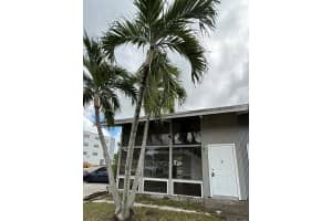 14310 Ne 5th Pl, Miami