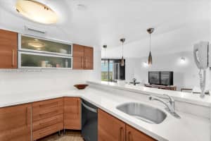 2000 Towerside Terrace APT 908, Miami, FL 33138, - MLS#A12028841