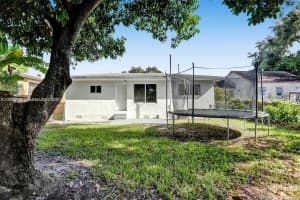 236 NW 42nd St, Miami, FL 33127, - MLS#A12028857