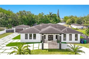 152 Nw 165th St, Miami 152 Nw 165th St, Miami
