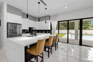 152 NW 165th St, Miami, FL 33169, - MLS#A12028858
