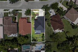 641 NW 158th Ave, Pembroke Pines, FL 33028, - MLS#A12028865