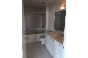 133 NE 2nd Ave APT 913, Miami, FL 33132, - MLS#A12028986