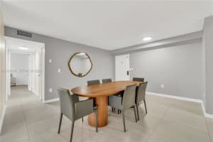 1450 Brickell Bay Dr APT 1815, Miami, FL 33131, - MLS#A12029016