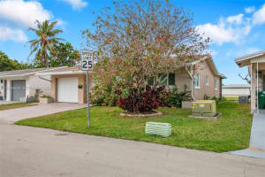4905 NW 47th Ave, Tamarac, FL 33319, - MLS#A12029080