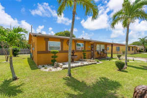 650 NW 3rd Ave, Deerfield Beach, FL 33441, - MLS#A12029089