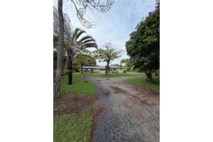 10350 SW 128th St, Miami, FL 33176, - MLS#A12029153