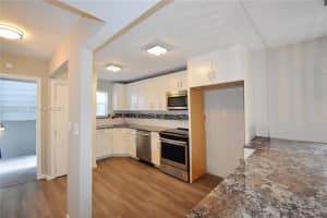 6080 NW 44th St APT 201, Lauderhill, FL 33319, - MLS#A12029214
