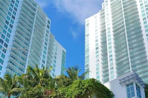 951 Brickell Ave APT 1808, Miami, FL 33131, - MLS#A12029327