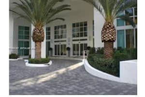 951 Brickell Ave APT 1808, Miami, FL 33131, - MLS#A12029327