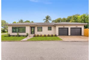 801 S Palmway, Lake Worth, FL 33460, Lake Worth, FL 33460 - MLS#A12029352