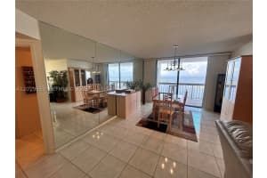 2333 Brickell Avenue, Miami, FL 33129 - MLS#A12029359