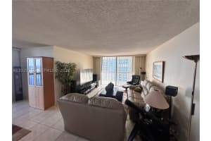 2333 Brickell Avenue, Miami, FL 33129 - MLS#A12029359