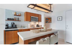 6801 Collins Ave #315, Miami Beach, FL 33141, - MLS#A12029363
