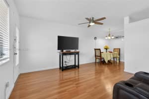 820 SW 11th Ave #15B, Hallandale Beach, FL 33009, - MLS#A12029380
