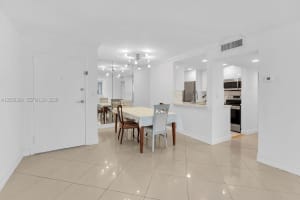16518 NE 26th Ave APT 202, North Miami Beach, FL 33160, - MLS#A12029399