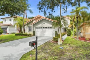 531 SW 176th Ave, Pembroke Pines, FL 33029, - MLS#A12029476