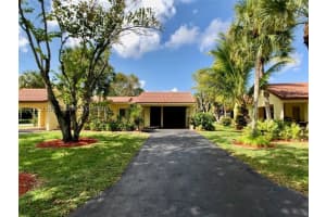 16295 Laurel Dr #2, Weston, FL 33326, - MLS#A12029587