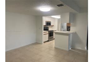 9811 Westview Dr APT 913, Coral Springs, FL 33076, - MLS#A12029725