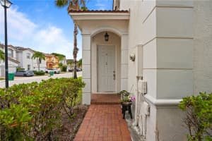 8741 NW 110th Ave, Doral, FL 33178, - MLS#A12029733