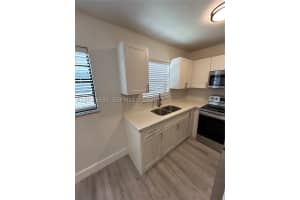 5960 W 25th Ct APT 102, Hialeah, FL 33016, - MLS#A12029833