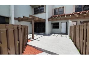10303 NW 9th St Cir Apt 102-16, Miami, FL 33172, - MLS#A12029845