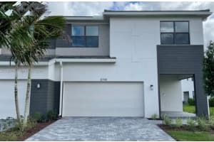 8798 Antarus Dr, Lake Worth
