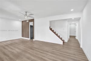 2613 47th Terrace, Lauderdale Lakes, FL 33313 - MLS#A12029916