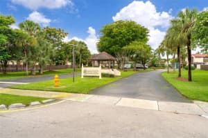 14932 SW 89th St, Miami, FL 33196, - MLS#A12029964