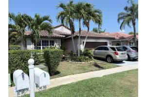 2010 Nw 182nd Terrace, Pembroke Pines, Fl 33029, Pembroke Pines